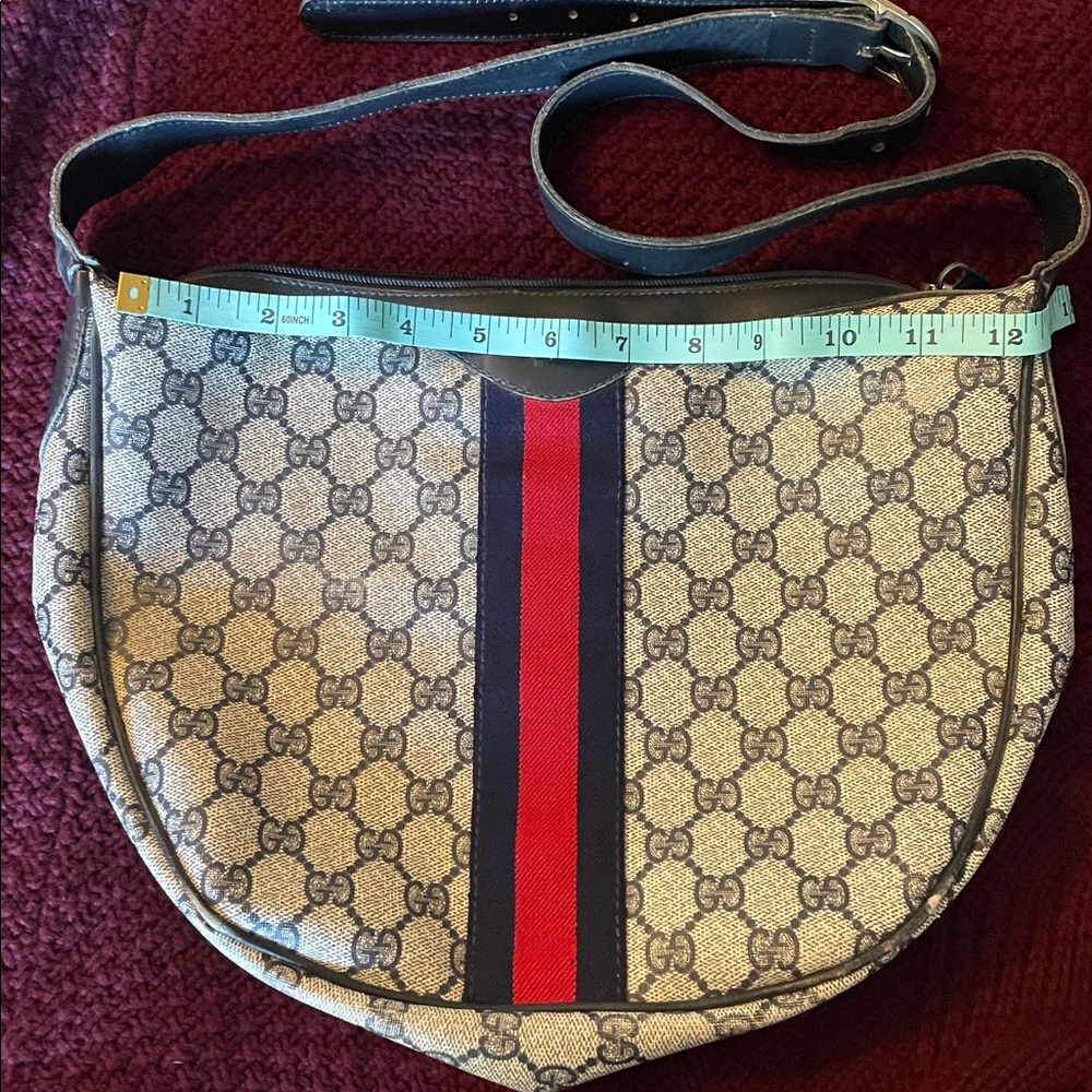 Gucci vintage shoulder bag. - Picture 6 of 7